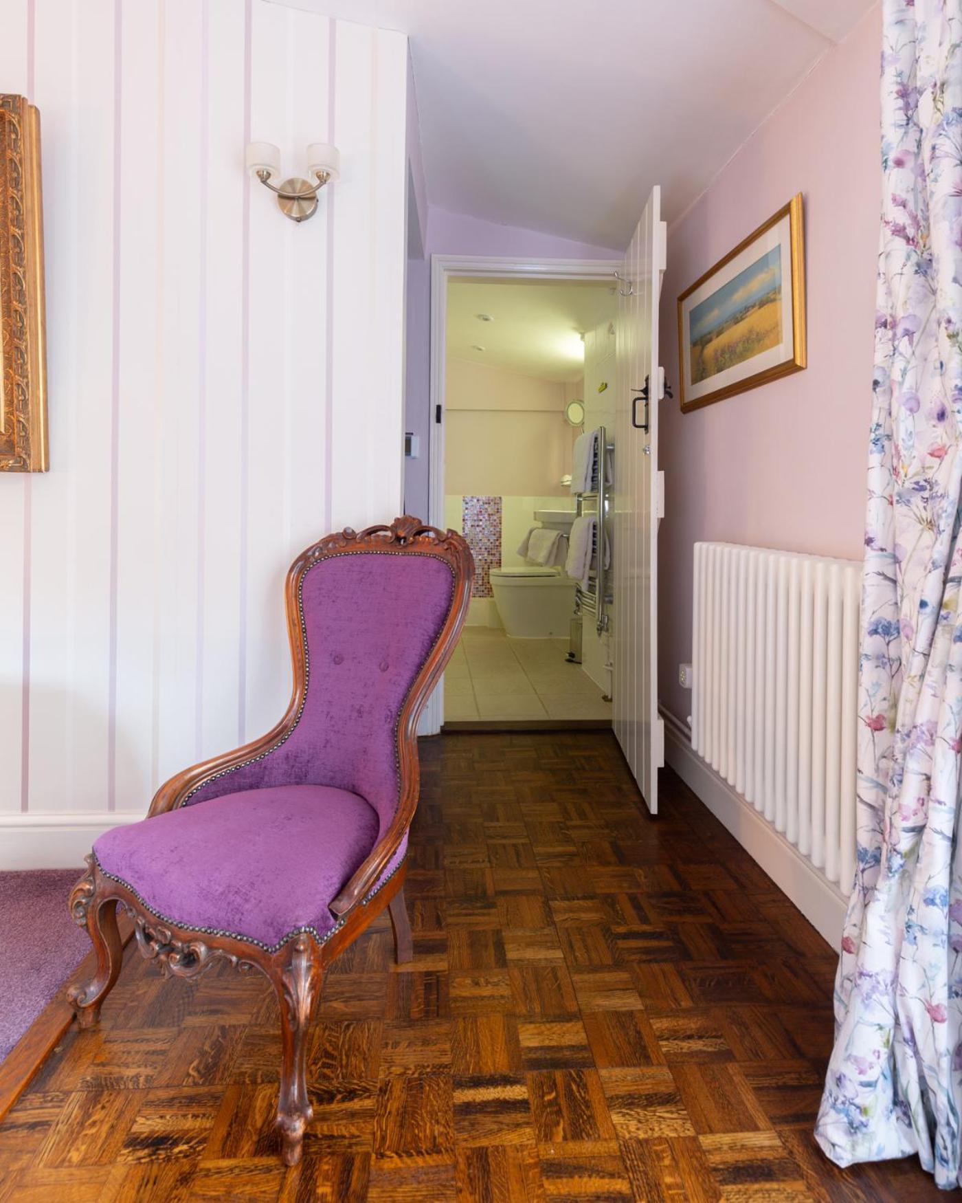 Frogs Hall B&B Eye  Esterno foto