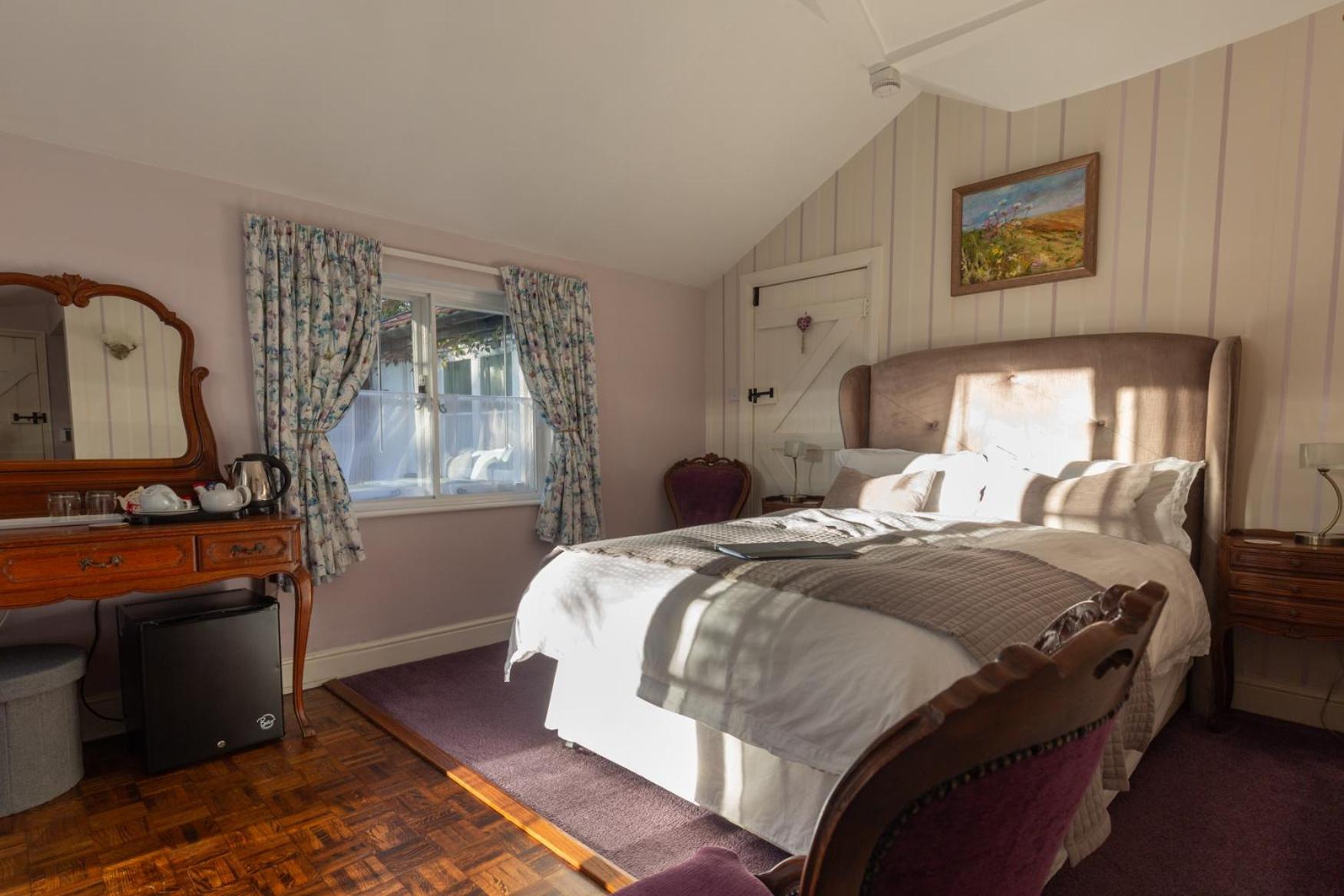 Frogs Hall B&B Eye  Esterno foto